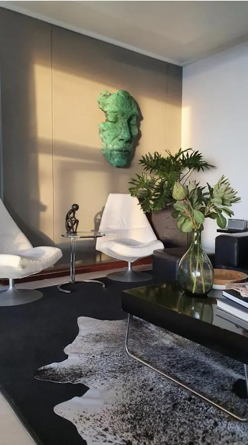 Capestays - Villa Infinity Cape Town Guest house