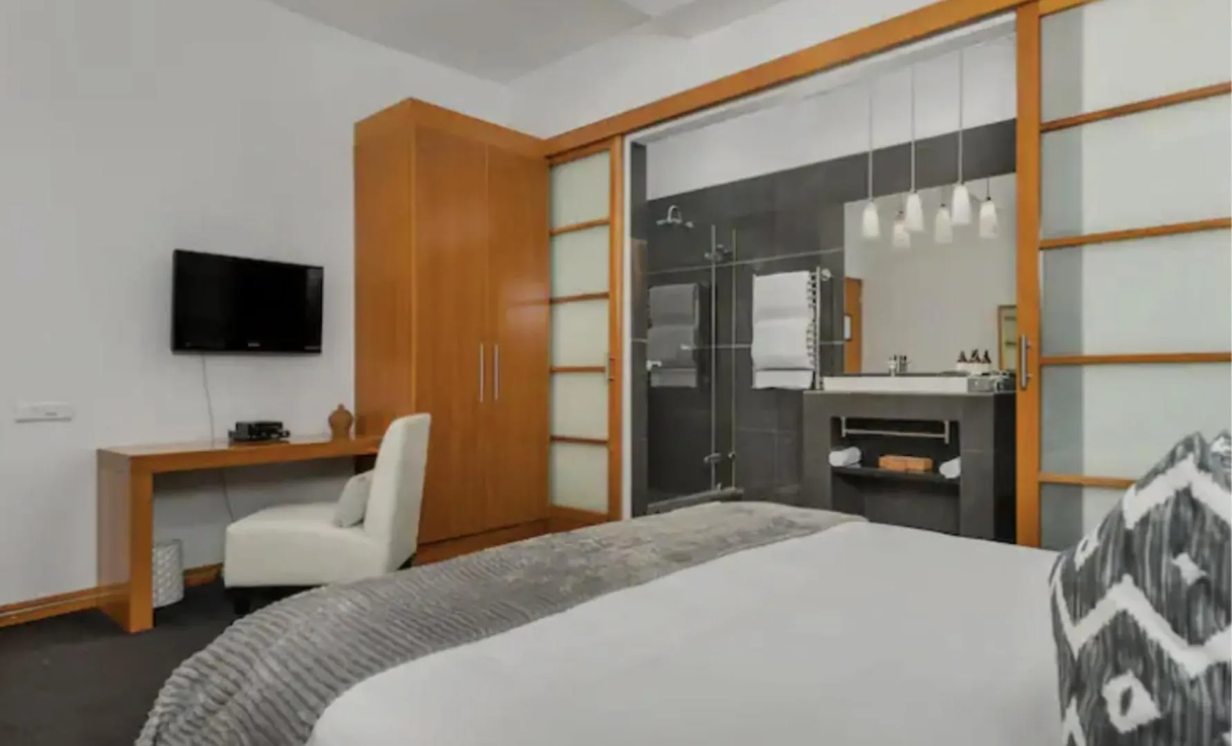 Capestays - Villa Infinity Cape Town