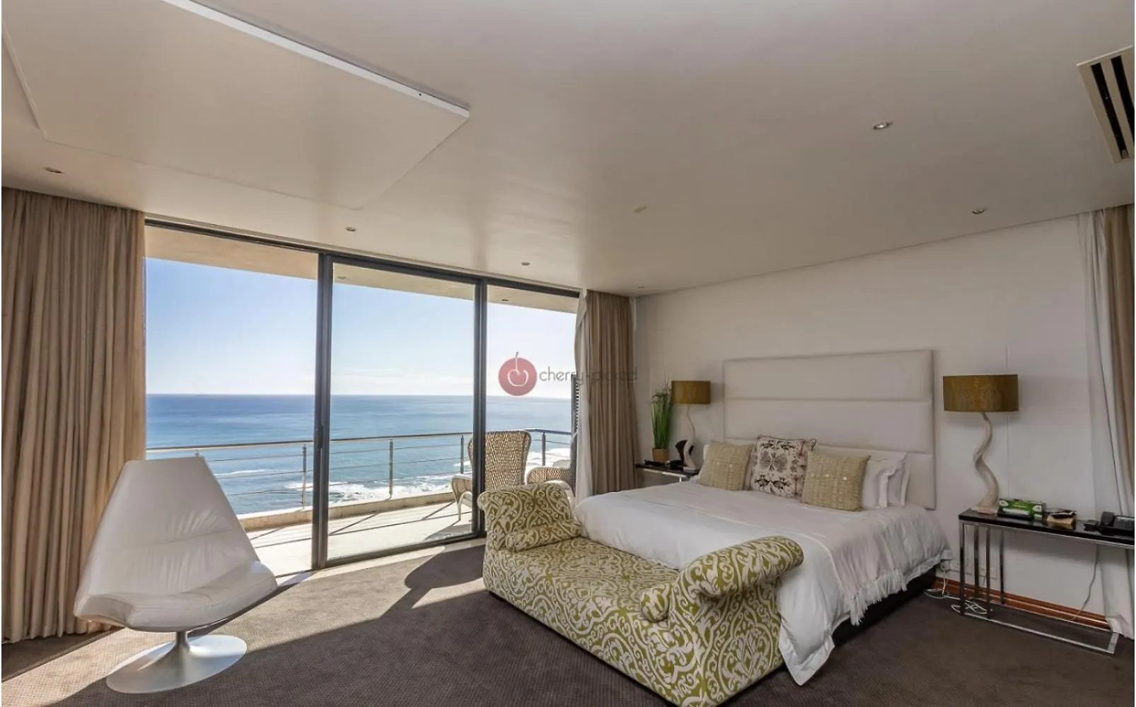 Capestays - Villa Infinity Cape Town Guest house