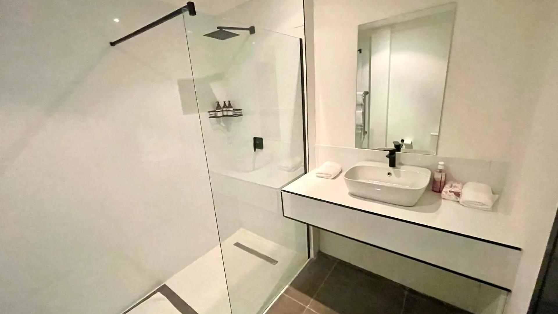 Guest house Capestays - Villa Infinity Cape Town