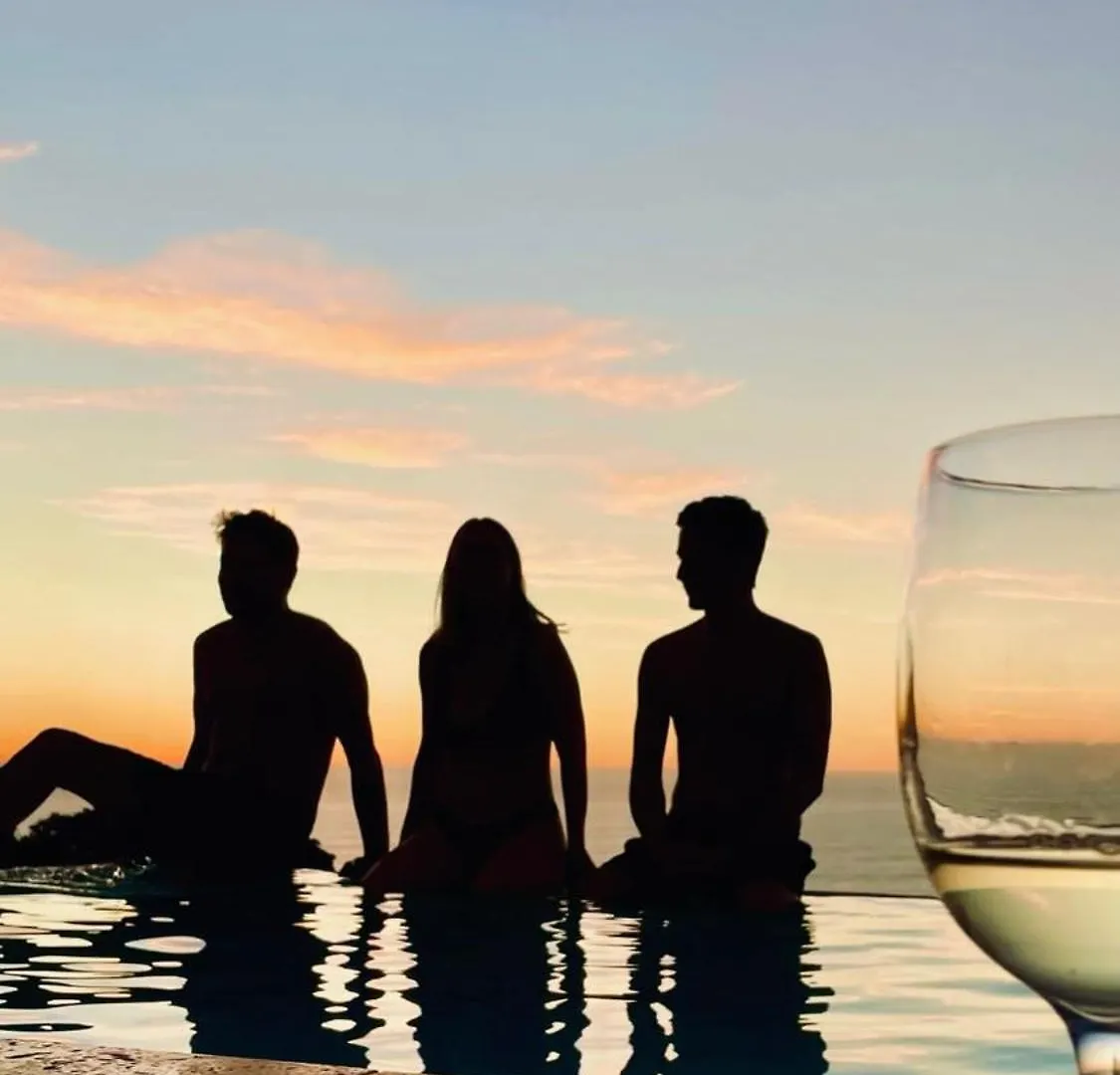 Capestays - Villa Infinity Cape Town